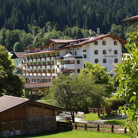 Landhotel Tirolerhof - Mai Bis Mitte Juni Kein Saunabetrieb Oberau Exterior foto